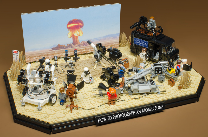 Illustration for article titled Diorama of How to Photograph an Atomic Bomb